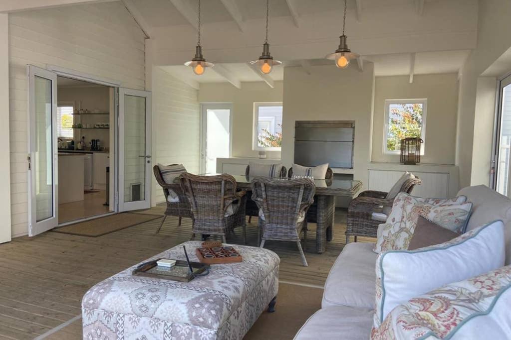 Summit Song - Thesen Island Villa นิสนา ภายนอก รูปภาพ
